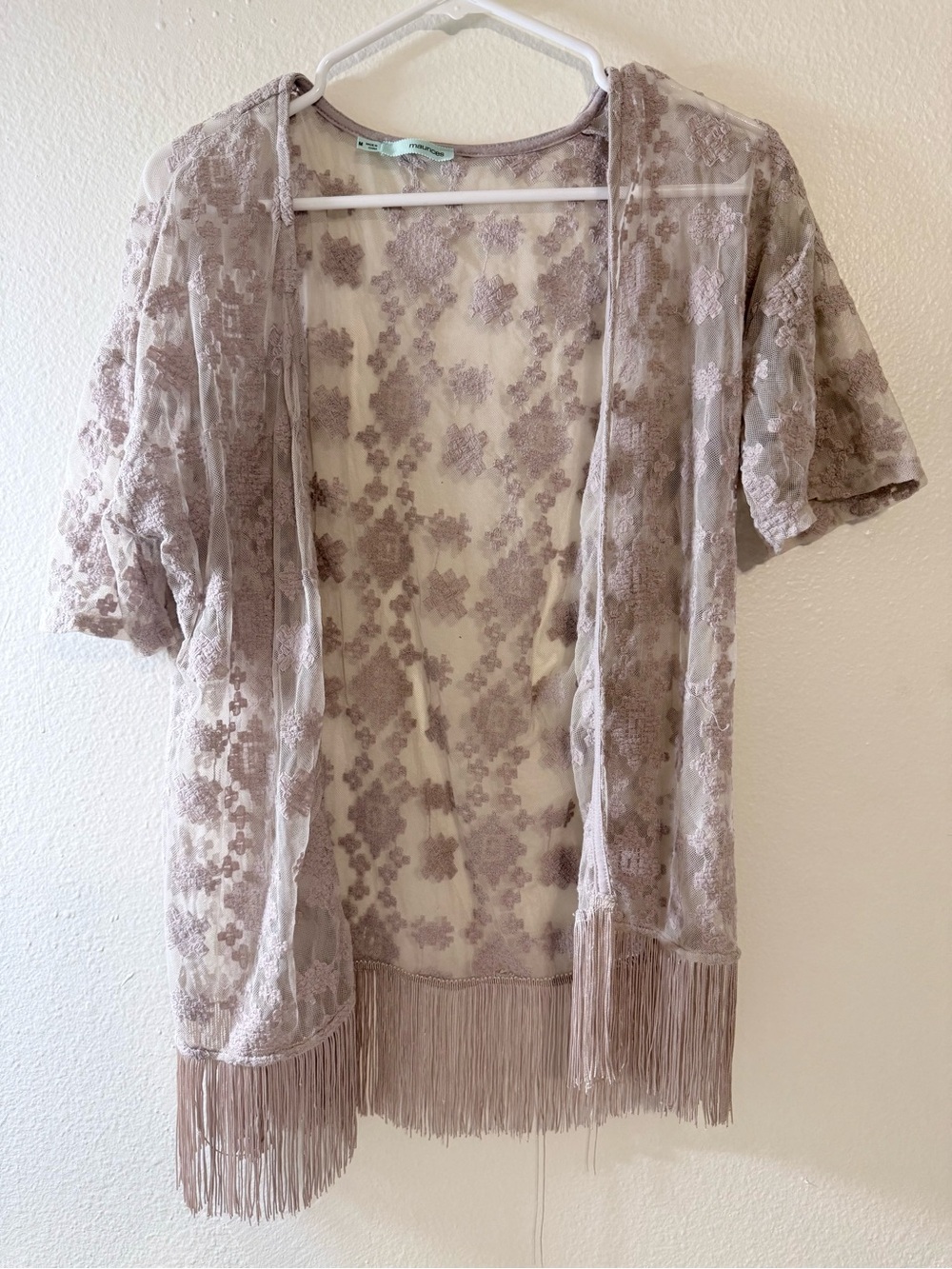 Maurices Sheer Floral Lace Fringe Kimono in Taupe (NWOT)